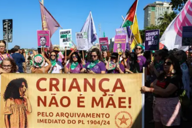 Manifestação - pl - aborto.pn