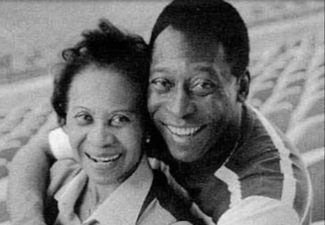 Pelé e a Mãe