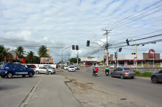 Avenida Artêmia Pires