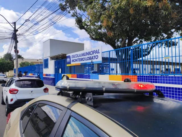 Escola Municipal Monteiro Lobato