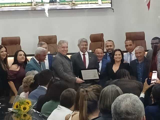 Jerônimo Rodrigues recebe homenagem na câmara (1)