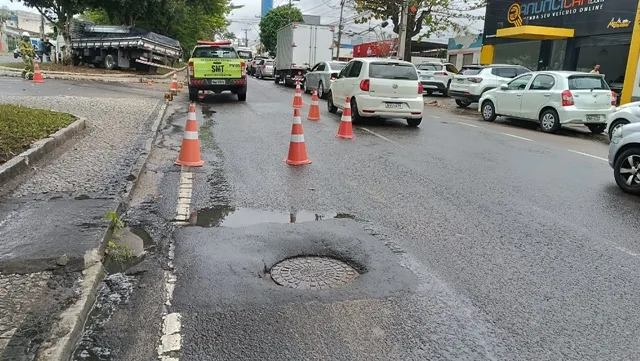 Acidente na Avenida Maria Quitéria