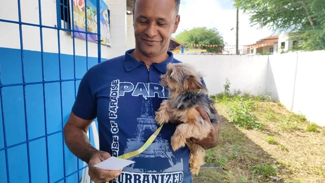 Prefeitura de Feira de Santana segue com campanha antirrábica neste sábado (20); mais de 5 mil animais já foram vacinados