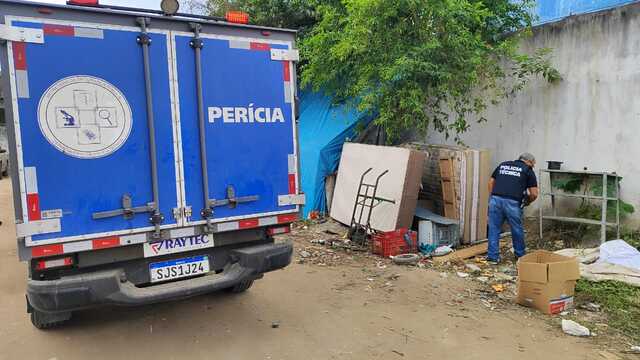 homem em situação de rua assassinado no bairro queimadinha